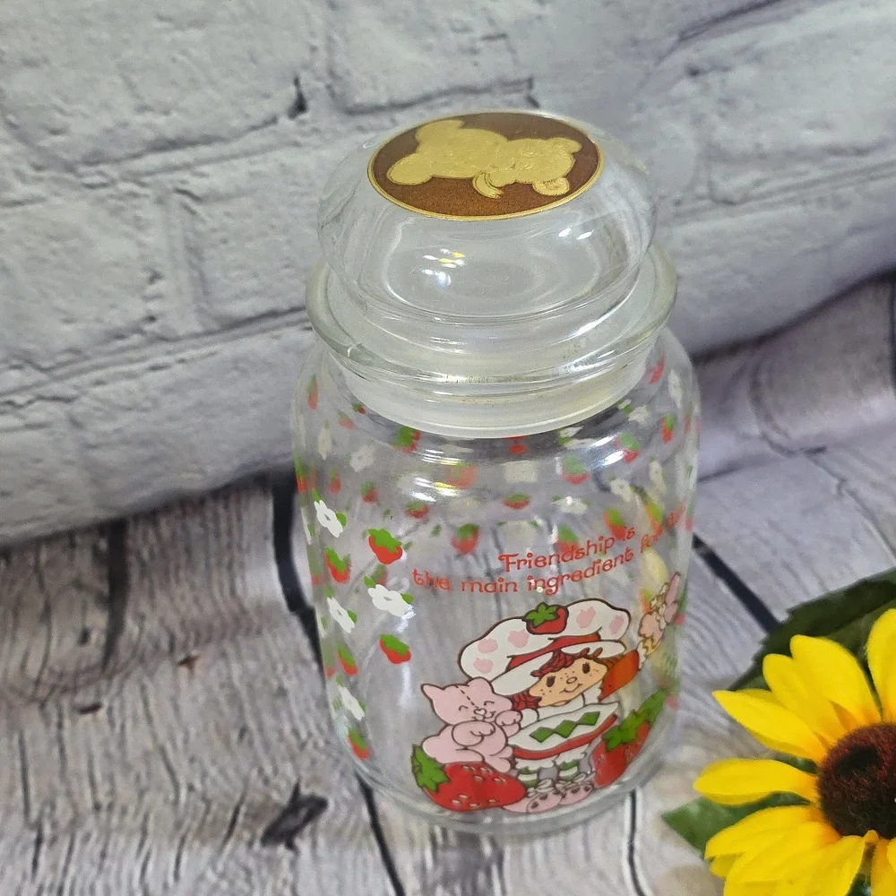 Rare Vintage 1980s American Greetings Strawberry Shortcake glass canister jar